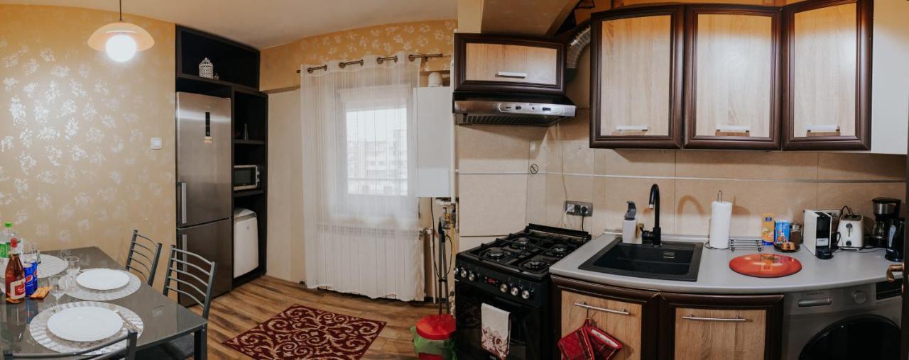 Apartment Carla's Palas, Airport Shuttle Iasi